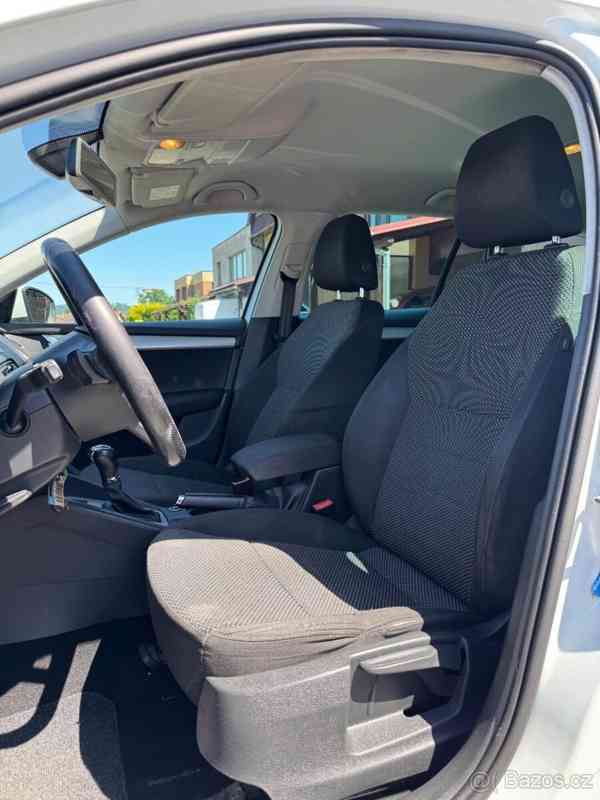 Škoda Octavia 2,0   TDI 110kW DSG - foto 11