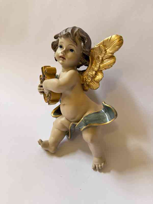 Barokní anděl s citerou - modrý šál - foto 2