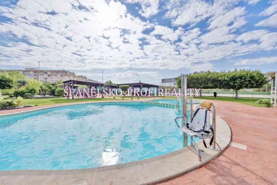 Španělsko,Torrevieja, Parque las Naciones 3kk - foto 20