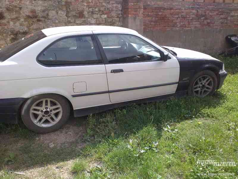 bmw E36 compact - foto 7