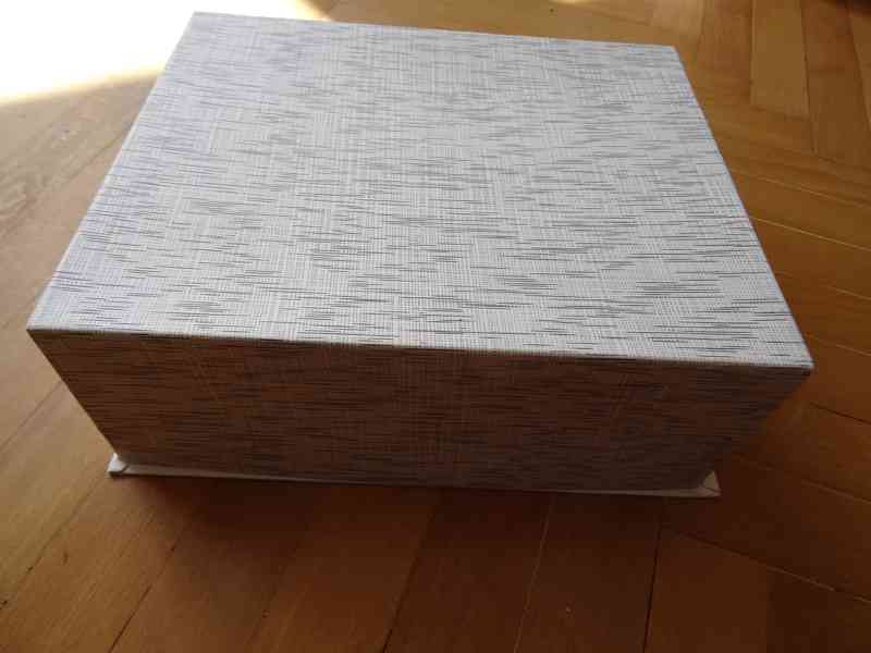 Kávový hrneček v orignálním balení, 60. léta, karlovarský p. - foto 7