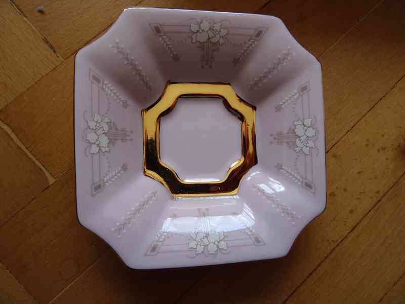 Kávový hrneček v orignálním balení, 60. léta, karlovarský p. - foto 5