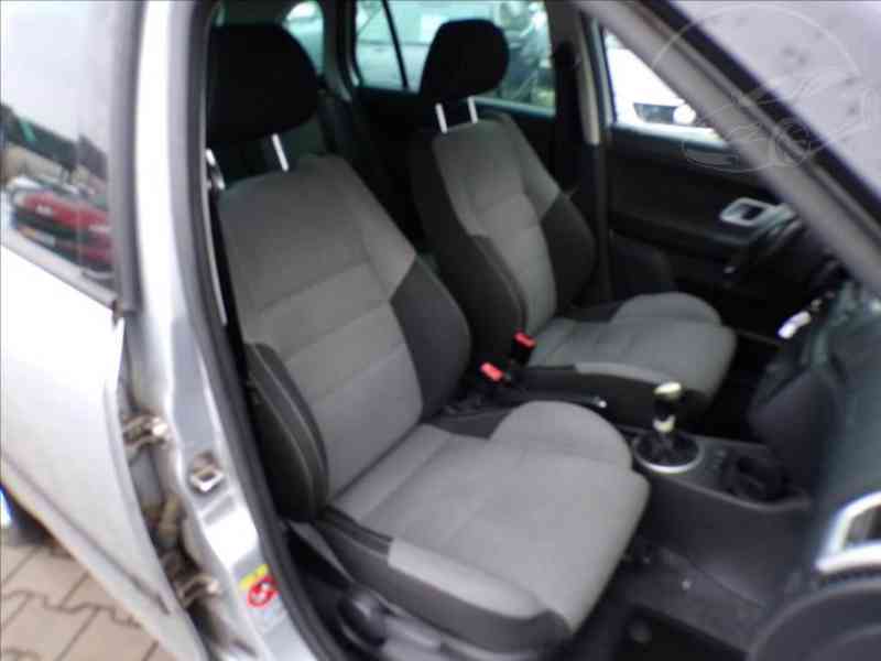 Škoda Fabia 1,9 TDI ELEGANCE - foto 11