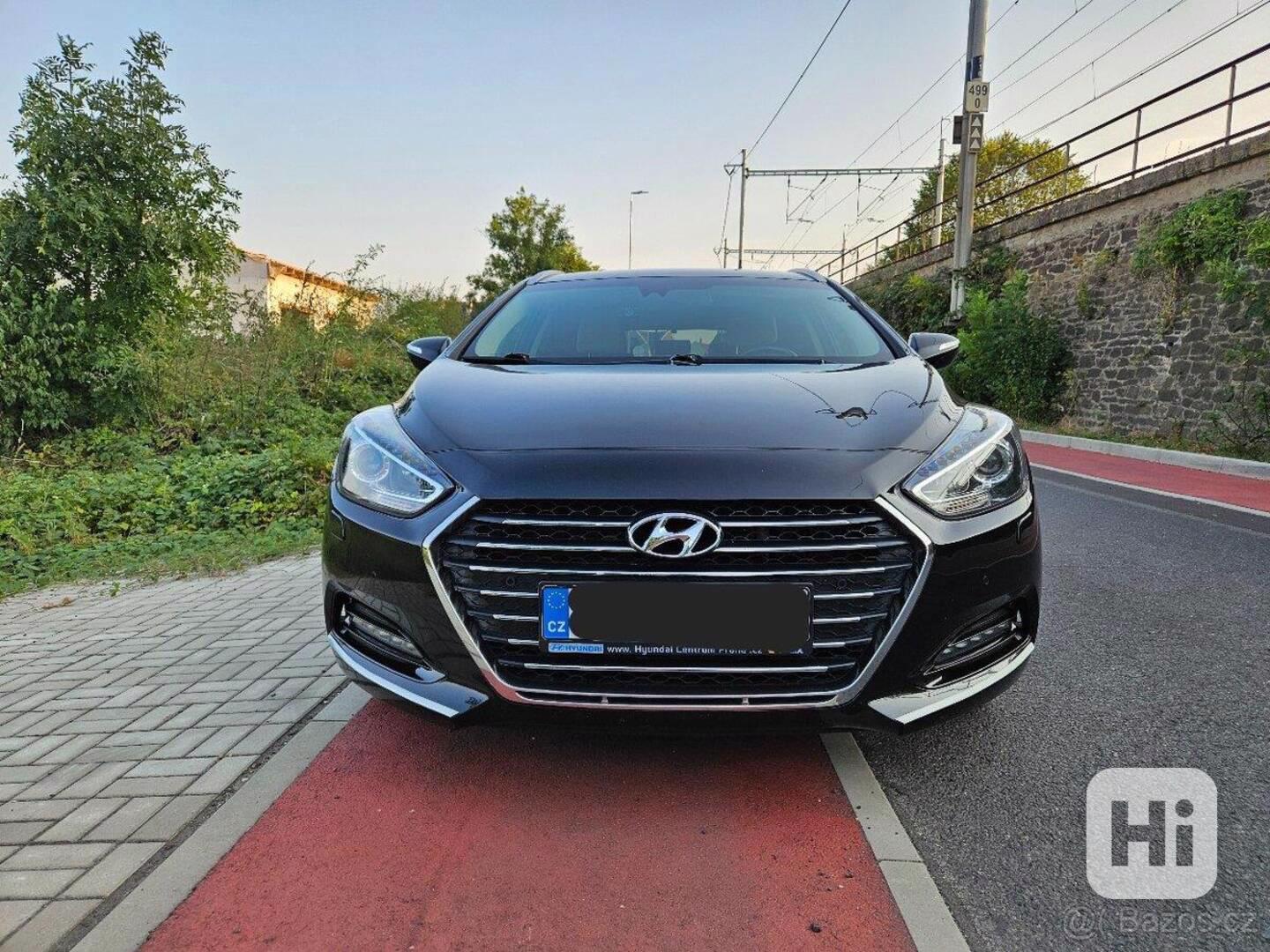 Hyundai i40 1,7   i40 kombi, výbava Premium - foto 1