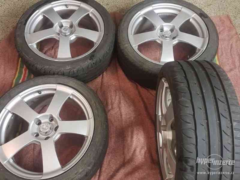 18" LETNÍ KOLA 235/40 R18 - bazar - Hyperinzerce.cz