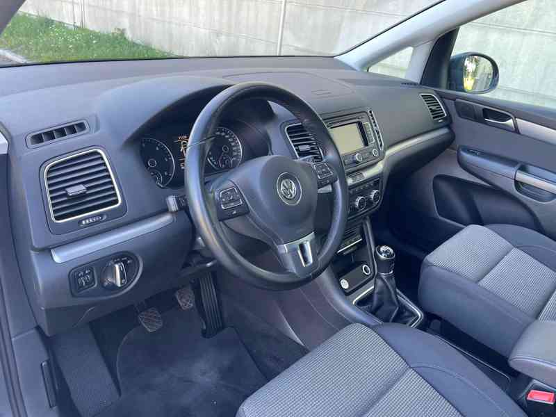 Volkswagen Sharan 2,0tdi Comfortline 103kw - foto 11