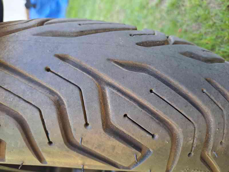 Suzuki Burgman 350 - foto 3