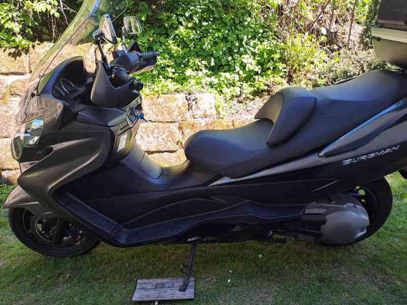 Suzuki Burgman 350 - foto 13