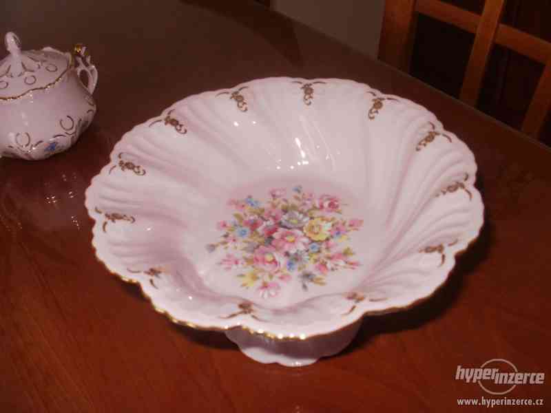 Větší miska z růžového porcelánu - foto 1