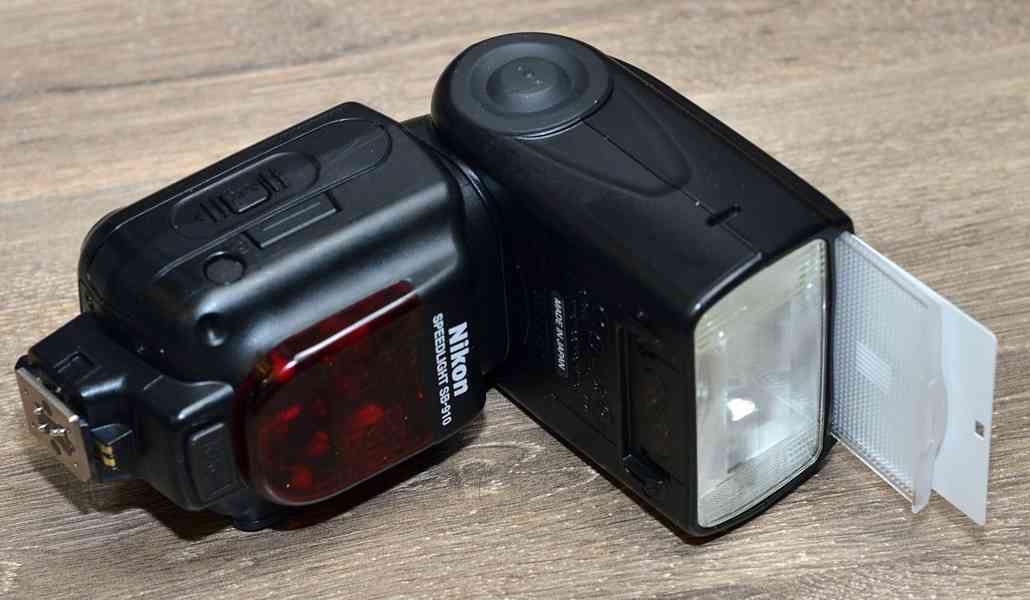 Blesk: Nikon SPEEDLIGHT SB 910 *Master/Slave* - foto 4