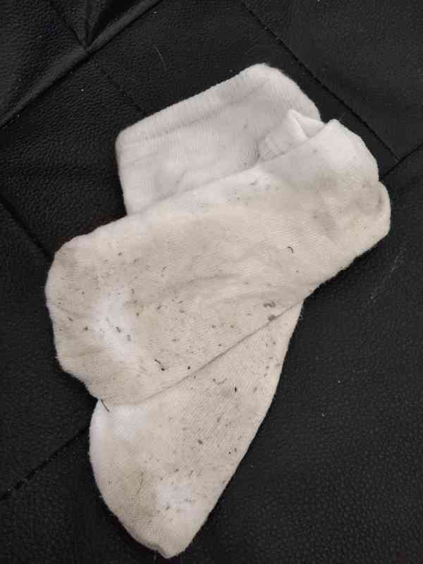 Nošené ponožky - foto 1