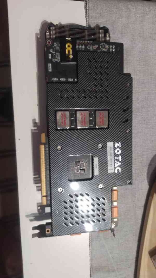 Grafická karta NVIDIA GeForce GTX 970 - foto 2