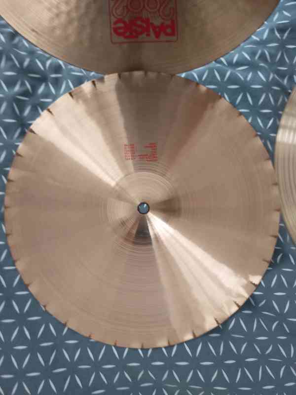 Sadu činelů zn. Paiste řady 2002, Ride, krash, Hi hite. - foto 3