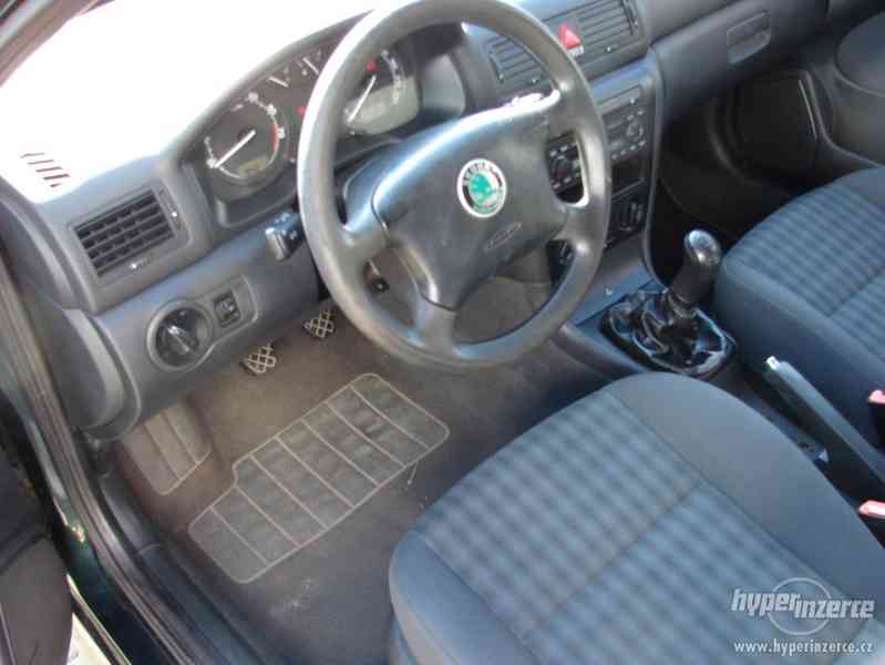 Škoda Octavia 1.6i r.v.2003 - foto 5
