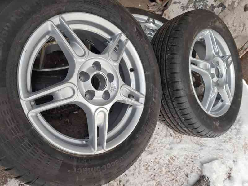 Alu kola disky Volkswagen golf Caddy 5x100 6jx16 et45 pneu - bazar ...