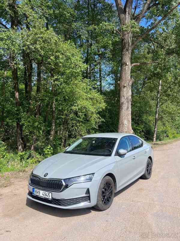 Škoda Octavia 2,0   TDI, 110 kw - top selection - foto 2
