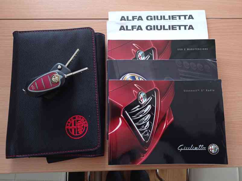 Alfa Romeo Giulietta 1.4 T-Jet 88kW/1Maj/ServKniha - foto 34