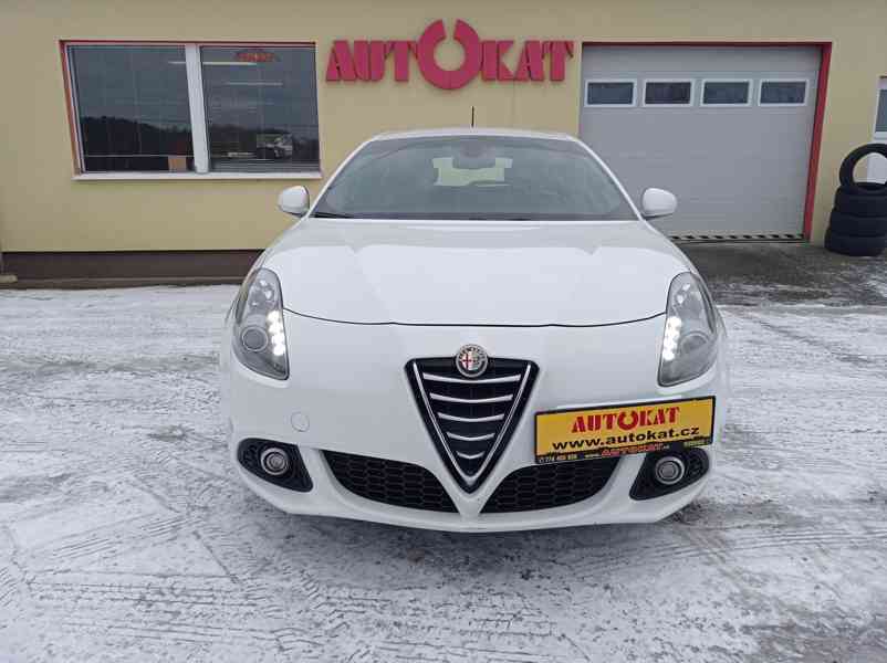 Alfa Romeo Giulietta 1.4 T-Jet 88kW/1Maj/ServKniha - foto 8