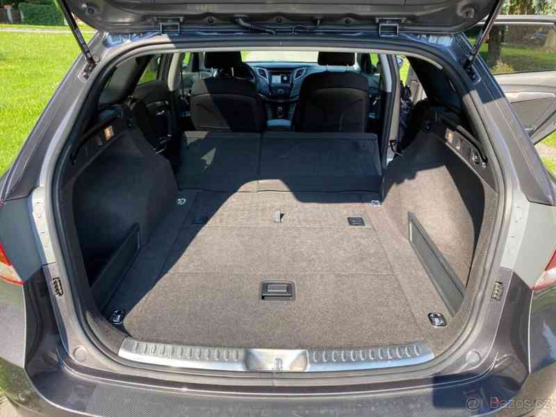 Hyundai i40 1,6 CRDi 100W Success DCT kombi;1.majitel;záruka - foto 9