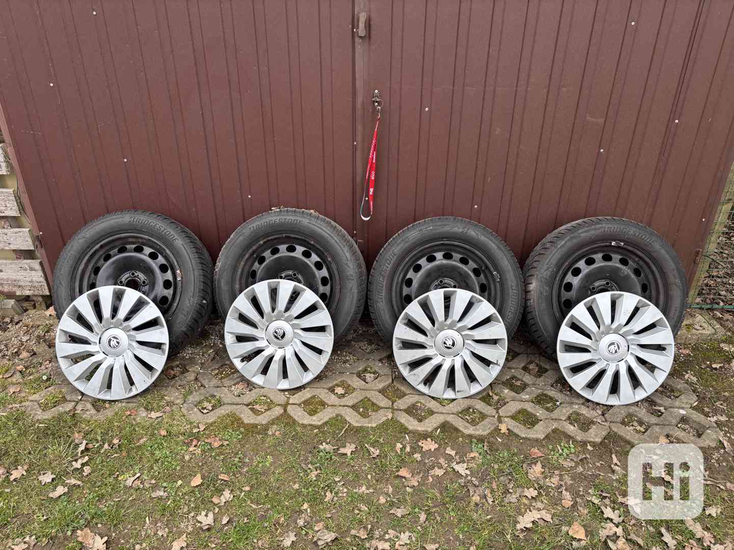 Prodám zimní pneumatiky  - foto 1