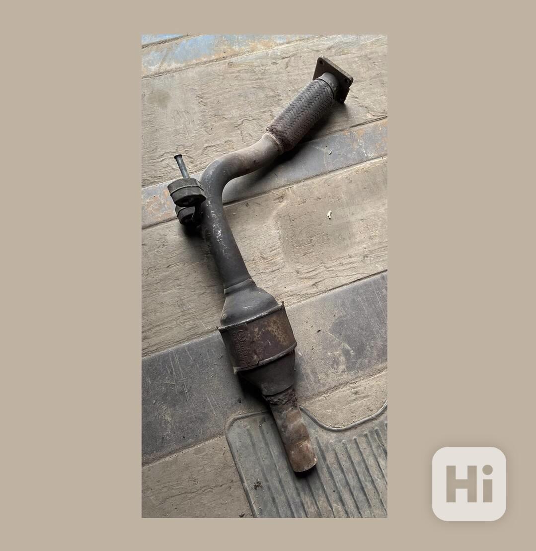 FELICIA 1.9D 1.díl výfuku s katalyzátorem - foto 1