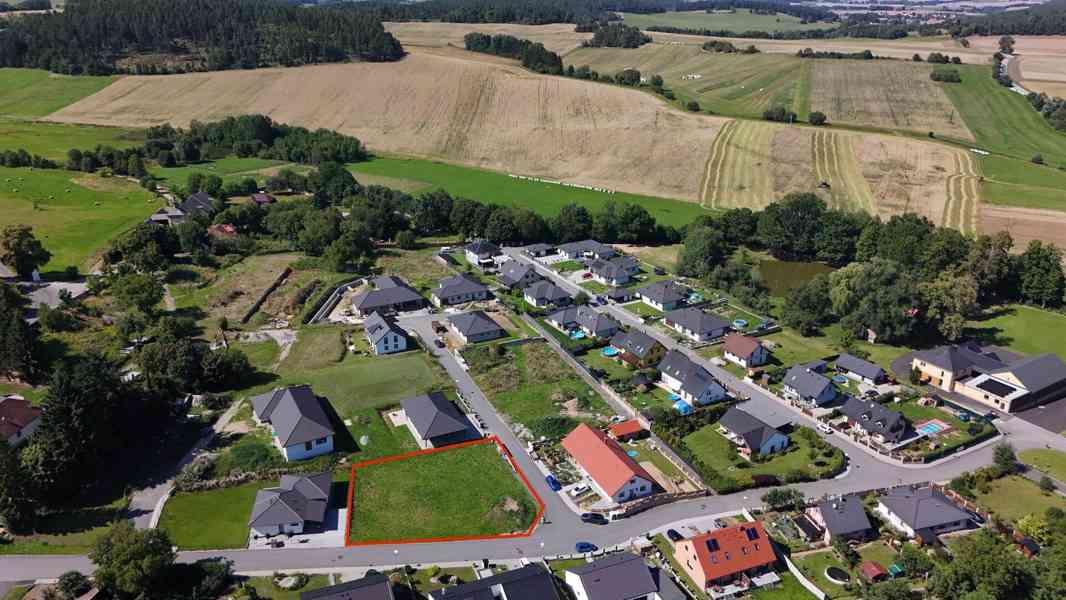 Stavební pozemek na prodej – Vlachovo Březí, Panská Zahrada - foto 2