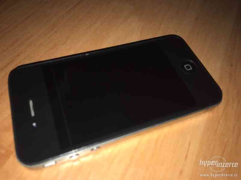 Apple iphone 4 32GB black - foto 1