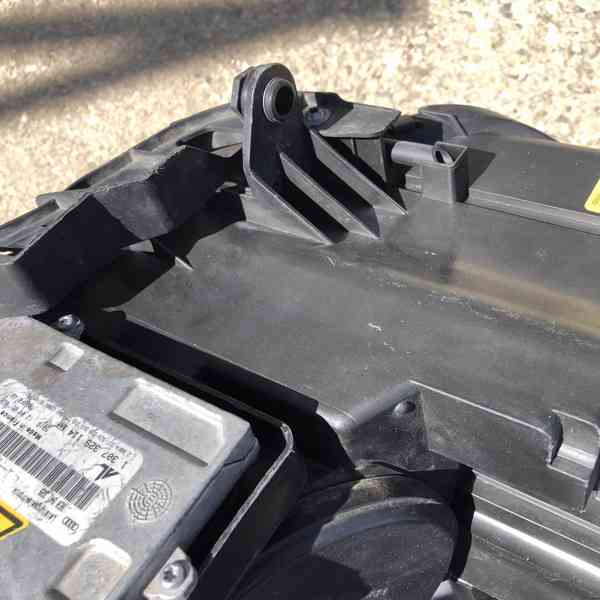 xenon bi-xenon vw touran levy svetlo leve jednotka - foto 7