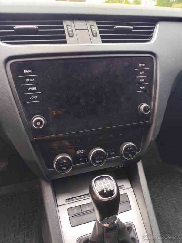 Škoda Octavia 1,5   3 TSI, 110 kW, 1. majitel - foto 7