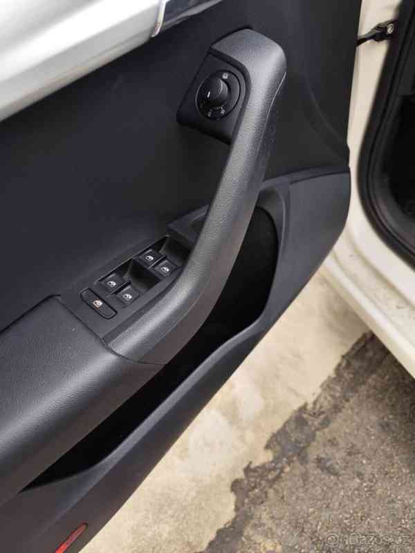 Škoda Octavia 1,5   3 TSI, 110 kW, 1. majitel - foto 10