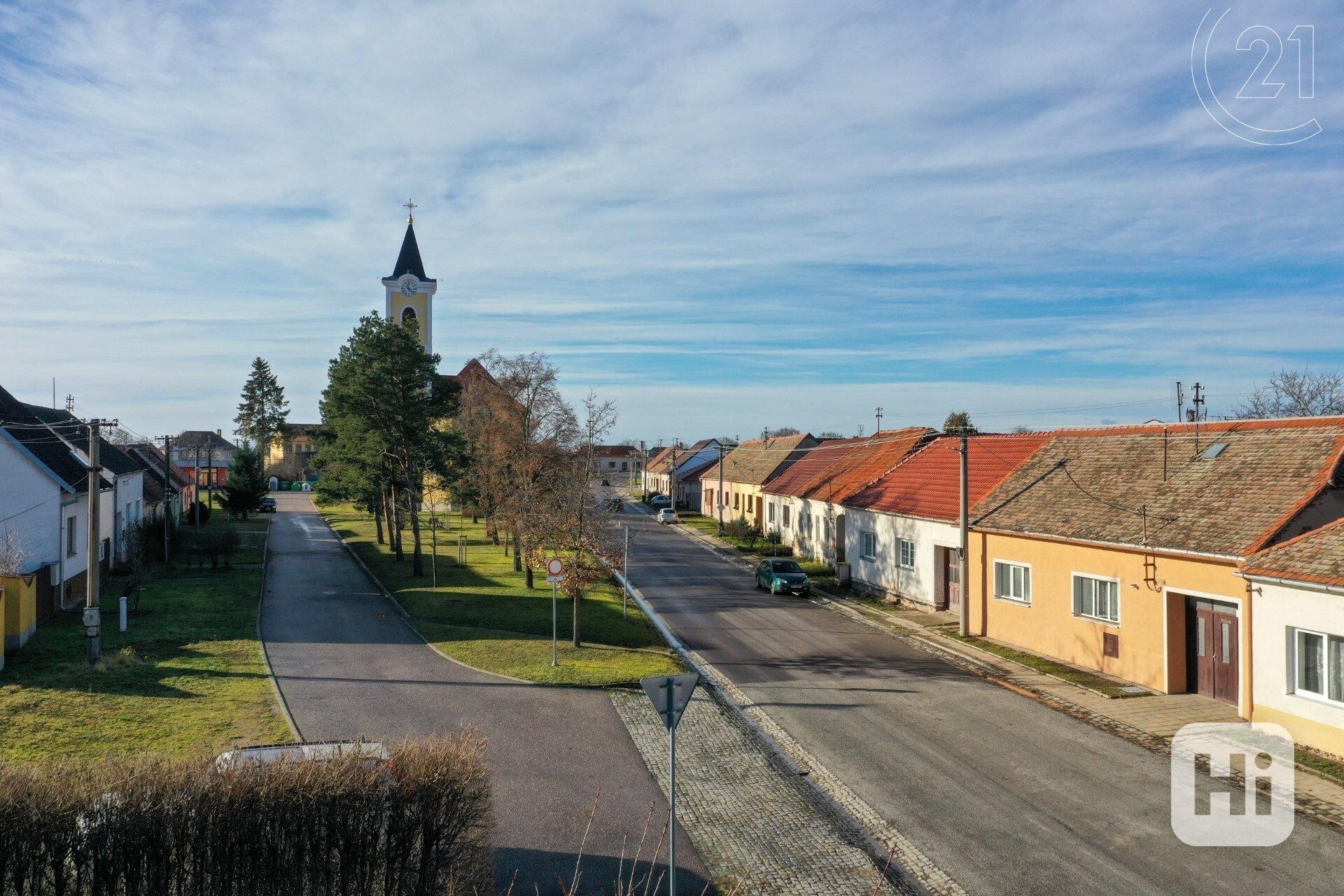 Prodej rodinného domu, 134 m2 - Strachotice - foto 22