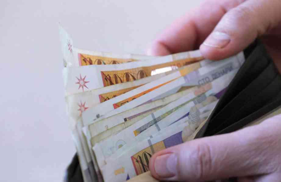 nabídka rychlé a spolehlivé finanční pomoci