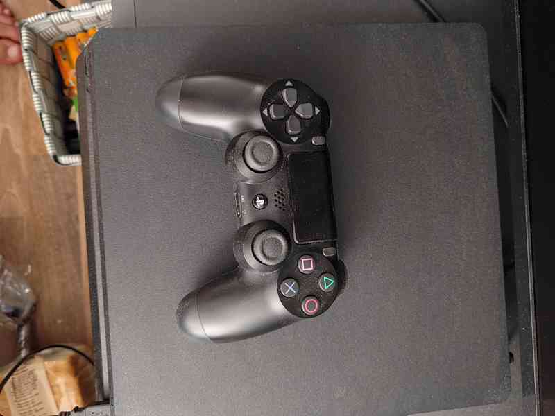 Ps4 - foto 2