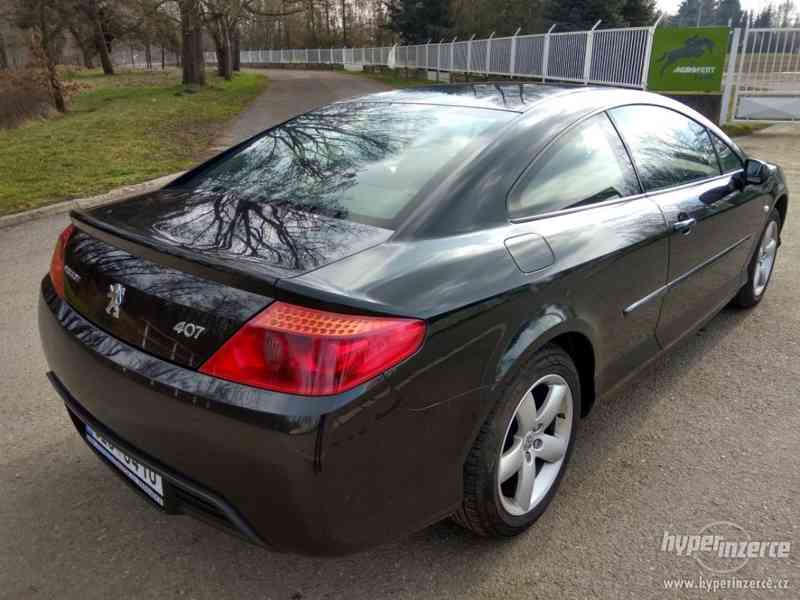 PEUGEOT 407 COUPÉ, 2.2-120kW benzín PĚKNÝ - foto 7