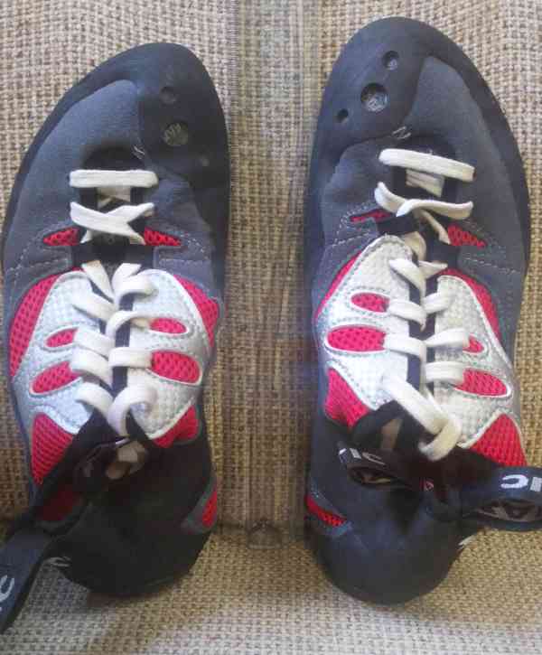 Běžecké tretry, záchraná vesta, baseball, neoprén, Gumáky - foto 30