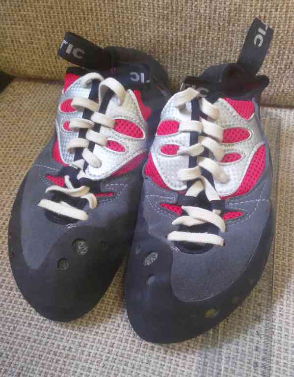 Běžecké tretry, záchraná vesta, baseball, neoprén, Gumáky - foto 28