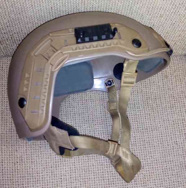 Běžecké tretry, záchraná vesta, baseball, neoprén, Gumáky - foto 43