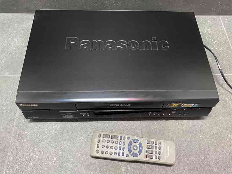 Panasonic NV-FJ632 videorekordér VHS, vysoký model  - foto 5