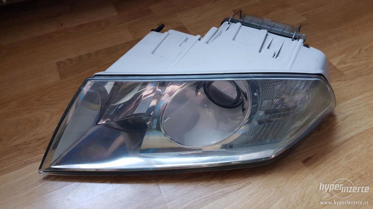 Škoda Octavia 2 přední světla xenony - foto 1
