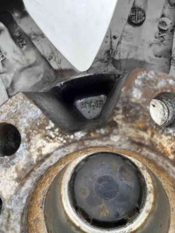 ALU KOLA BMW E60 E61 E31 16" 5X120 - foto 7