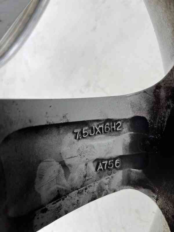 ALU KOLA BMW E60 E61 E31 16" 5X120 - foto 6