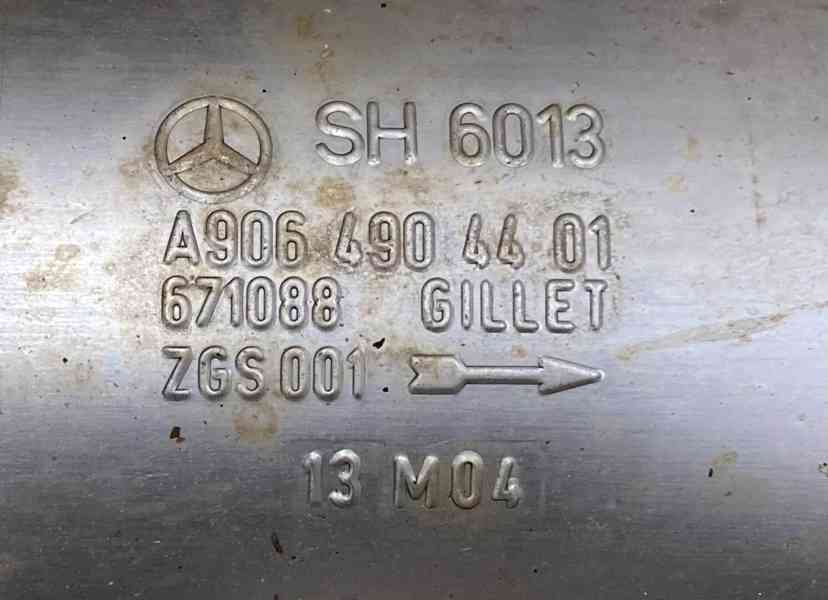 Výfuk Mercedes-Benz - foto 4