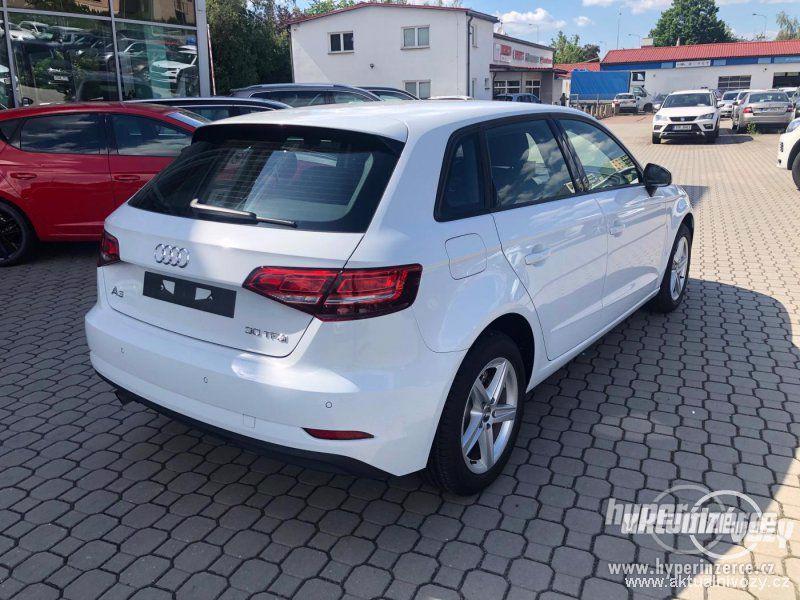 Audi A3 1.0, benzín, automat, rok 2019 - foto 6