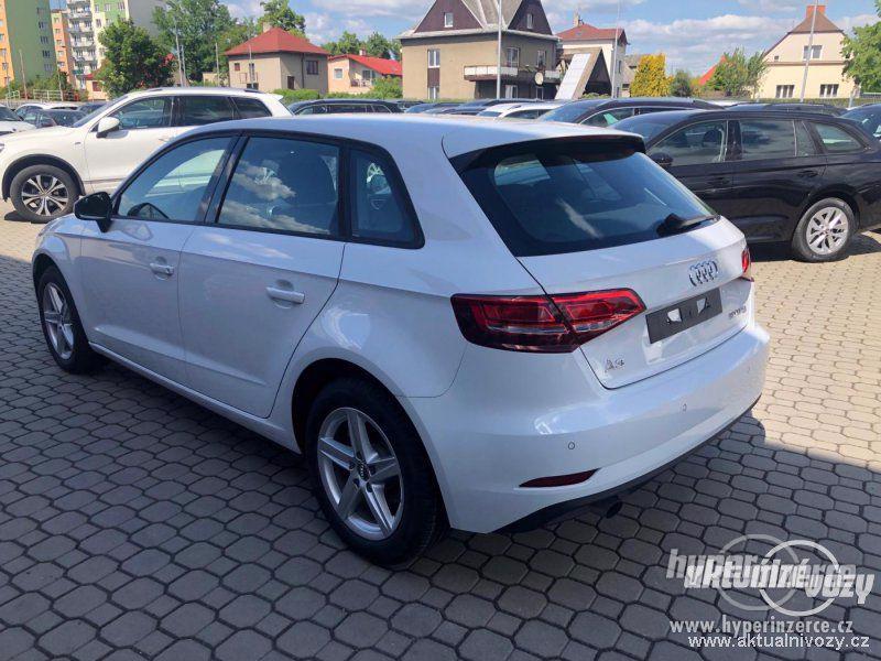 Audi A3 1.0, benzín, automat, rok 2019 - foto 10