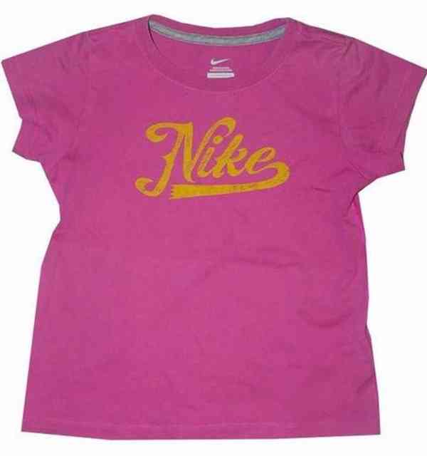 Tričko Nike vel. 110-116 - foto 1