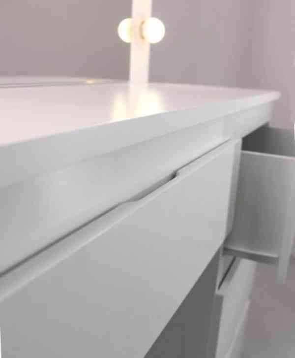 LED osvětlený toaletní stolek, zrcadlo - foto 7