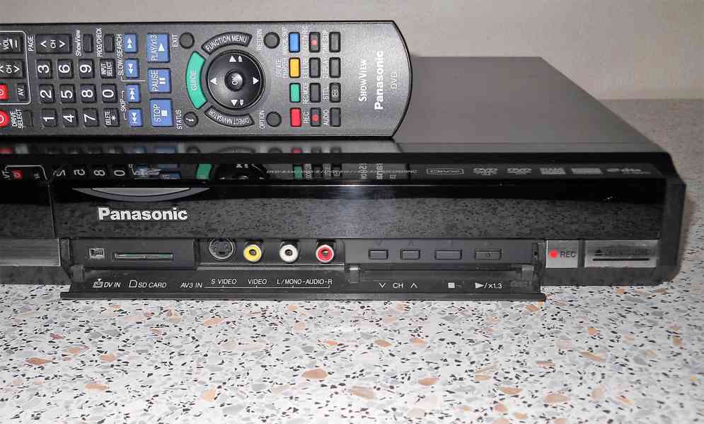 DVD rekordér Panasonic DMR-EX87 - foto 7