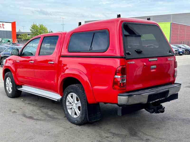 Toyota Hilux Double Cab 4x4 Aut. 126kw - foto 4