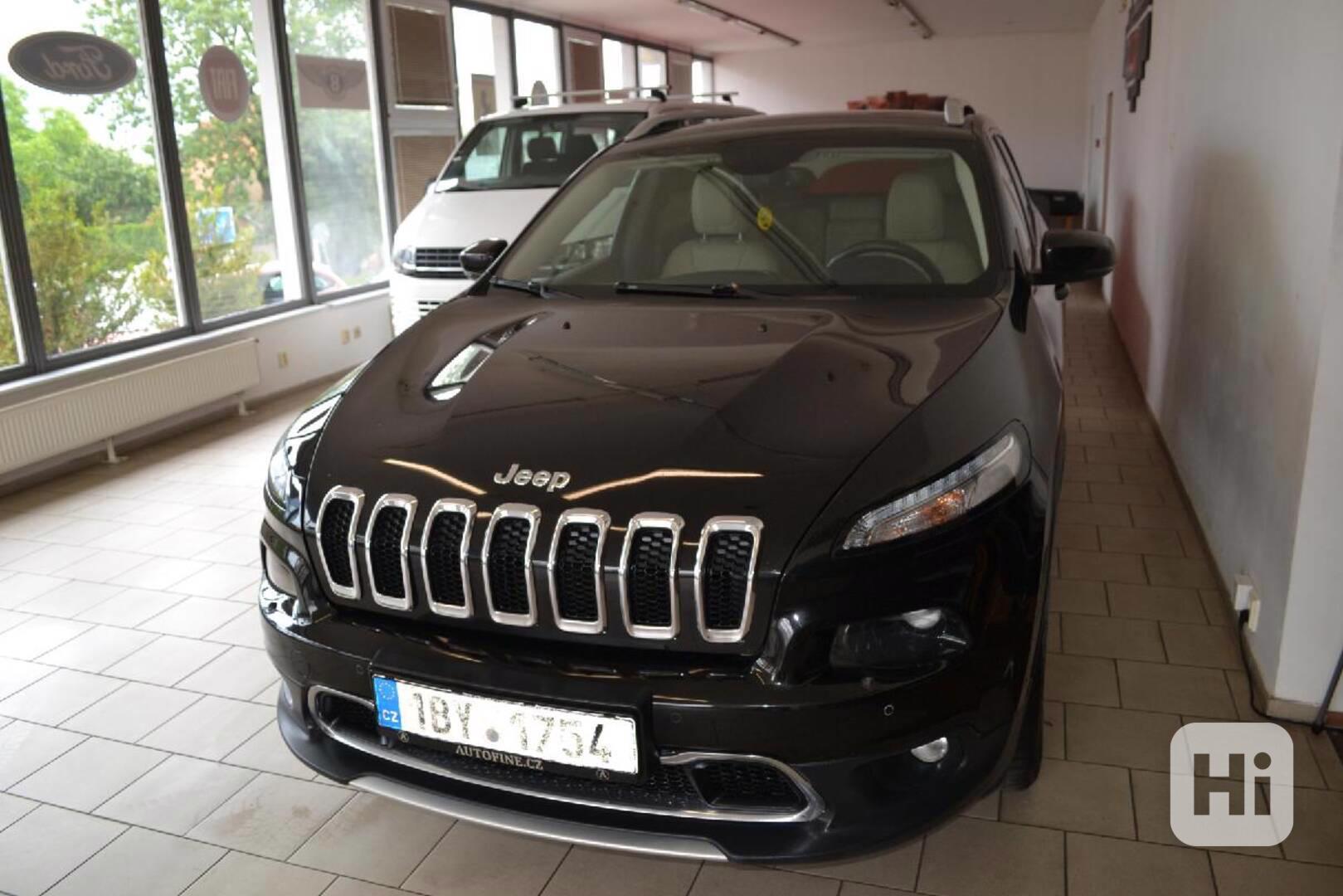 Jeep Cherokee 2.2M-jet/4x4/AT/147kW - foto 1