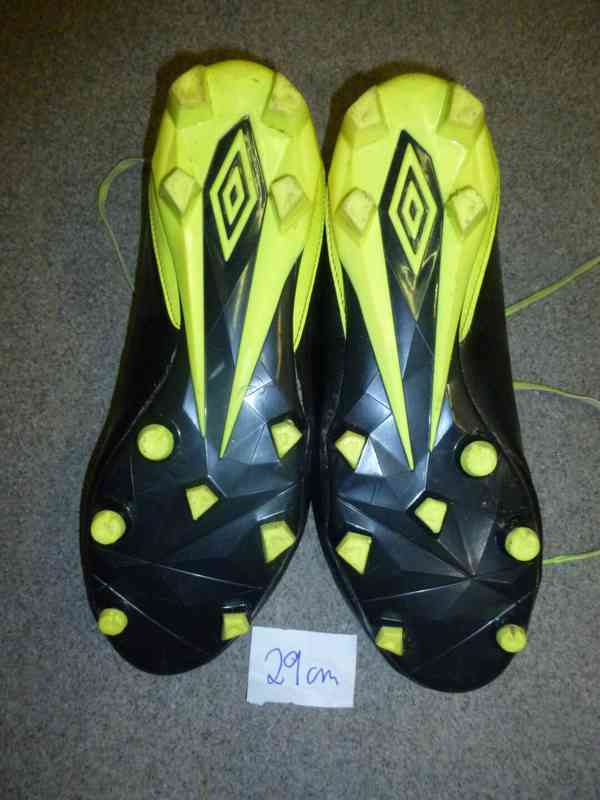 Nové kopačky Adidas Predator a jiné fotbalové: Nike, Umbro - foto 32